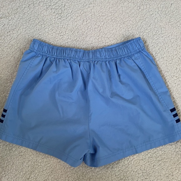 Adidas Retro Shorts Size Large - Picture 2 of 7